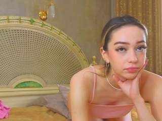 tranghilse Live Webcam on CamSoda