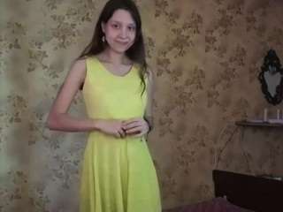 bettebirk's CamSoda show and profile