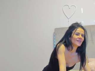 brianaflynt's CamSoda show and profile