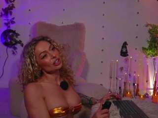 curlynatashaa live cam preview