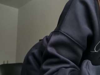  jadwigadeguzman chat room