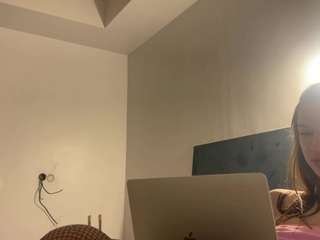  jadwigadeguzman chat room