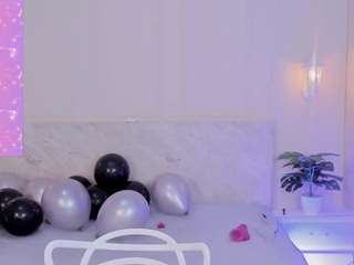 candylux4 from CamSoda is Freechat