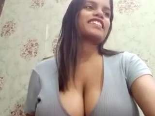 dezygirl22 Live Webcam on CamSoda