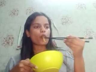 dezygirl22 live webcam show