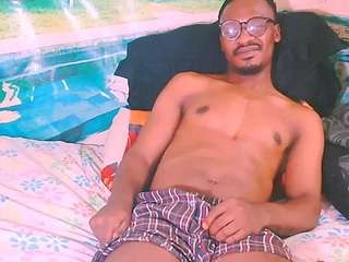 ebonytiger69 webcam model