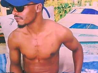 EbonyTiger69