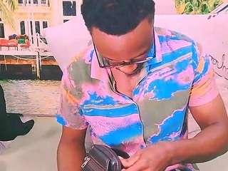 EbonyTiger69