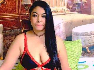 IndianBarkath live cam preview