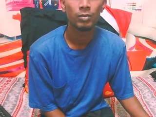 indianthuggin Live Webcam on CamSoda