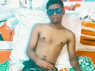 indianthuggin live webcam show