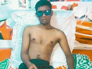 IndianThuggin live cam on CamSoda