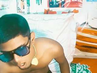 indianthuggin live webcam show