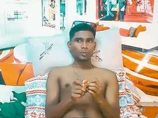 indianthuggin live webcam show