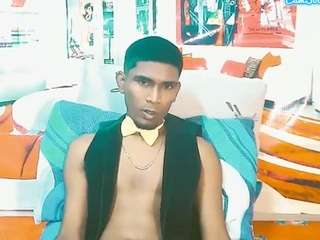 indianthuggin live webcam show