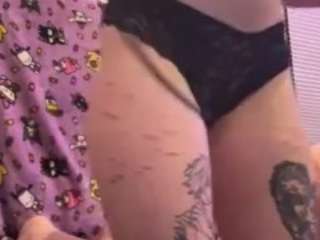 The juicy Katyakitty wants you to fuck her body now! katyakitty from CamSoda