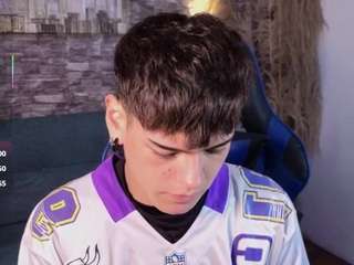 kevinmiet webcam model