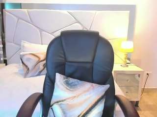 natashakiim