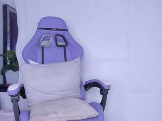 angelkyraasm Joi live webcam