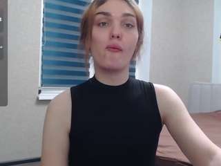 emiliarhodes's CamSoda show and profile