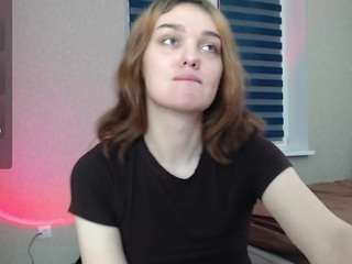 emiliarhodes Live Webcam on CamSoda