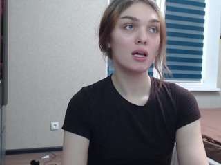 emiliarhodes Live Webcam on CamSoda