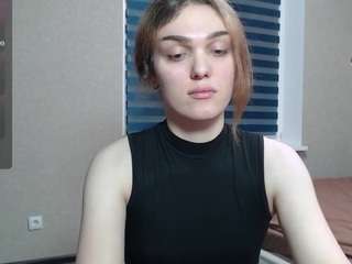 emiliarhodes Live Webcam on CamSoda