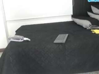 zaira17 webcam model