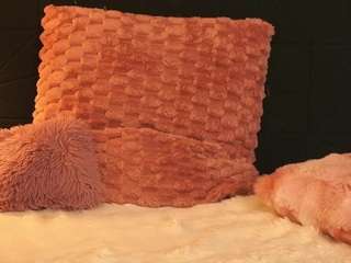 alexistexxas's CamSoda show and profile