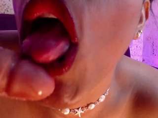 ariannacameron webcam