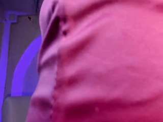 bellaconnor's CamSoda show and profile