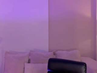 bellaconnor live webcam show