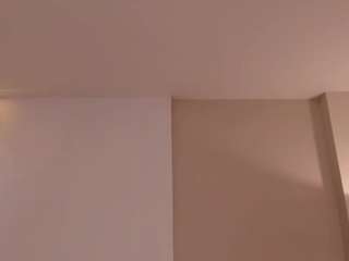 bellaconnor live webcam show