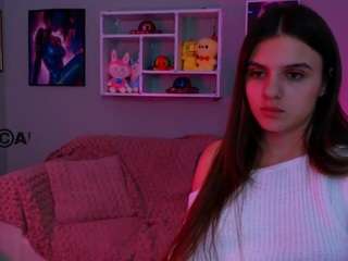 lisa-dark