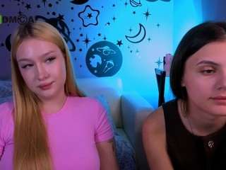 lisa-dark's live room