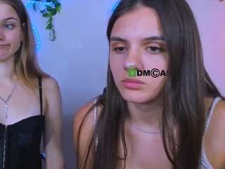 lisa-dark
