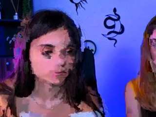 lisa-dark