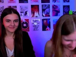 lisa-dark live webcam show