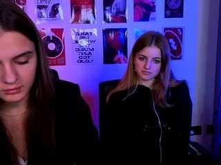 lisa-dark live webcam show