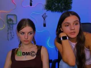 lisa-dark live webcam show