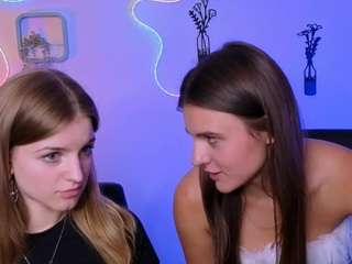 lisa-dark live webcam show