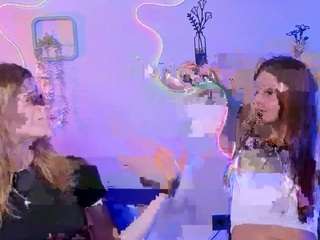 lisa-dark live webcam show