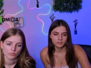 lisa-dark live webcam show