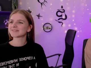lisa-dark
