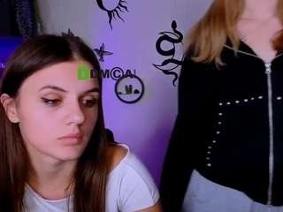 lisa-dark