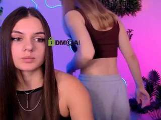 lisa-dark