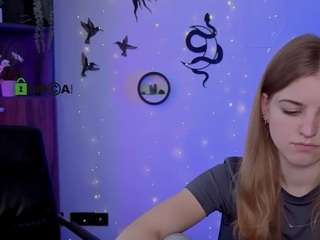 lisa-dark
