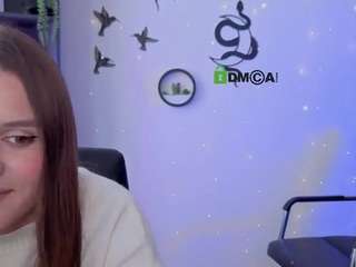 lisa-dark