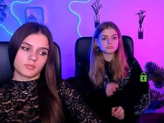 lisa-dark