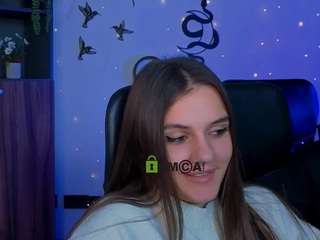 lisa-dark